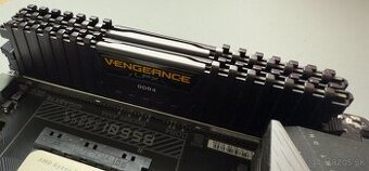 Corsair 32 GB KIT DDR4 3600 MHz CL16 Vengeance LPX Black