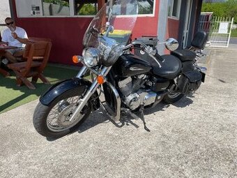 Honda Shadow 750