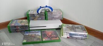 Xbox One S + 22 hier + nový ovládač – výborný stav