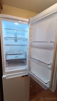 Predám používanú chladničku WHIRLPOOL W7 931 TW