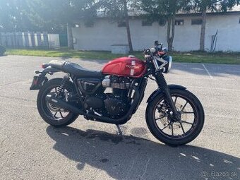 Triumph street twin 900