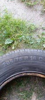 Predám letné pneumatiky 205/75r16c