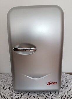 Chladnička Ardes TK 45 - strieborná