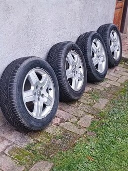 215/60 R17 + disky