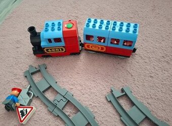 Lego duplo vláčik