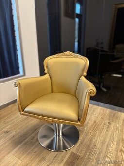 Zlaté kadernícke kreslo - 1
