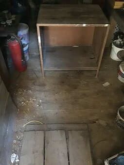 PONK NA NOžIčKáCH   AJ VYMENíM