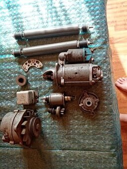 náhradné diely ŠKODA 100