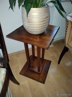 Art Deco stojan na kvety