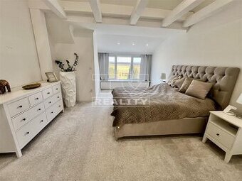 Dizajnový 6-izbový rodinný dom s bazénom, posilňovňou,...