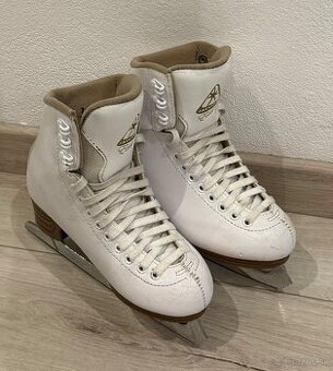 Krasokorčule Jackson 1,5