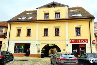 RADO ׀  Na predaj 2i byt  v centre mesta Skalica.