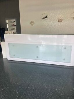 Pult - recepčný, do predajne, v tvare U, rozmery 278cmx70cm