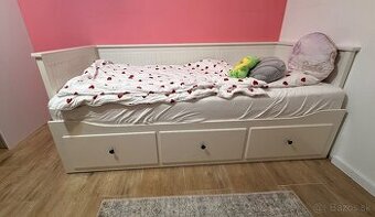 HEMNES IKEA