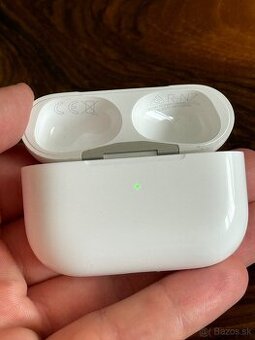 Apple AirPods Pro 2 nahradne nabijacie puzdro usb c lightnin
