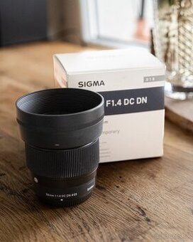 Sigma 56mm 1.4 micro 4/3