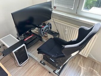Závodný simulátor