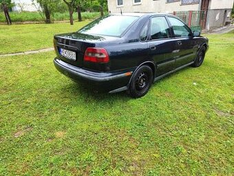 Volvo S40 1.9 TDI  70 kw