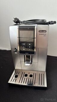 Predam kavovar delonghi