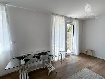 🏡 Krásny 1,5-izbový byt s predzáhradkou – BA III