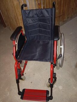 Invalidný vozík