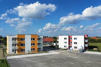 ŠAMORÍN, Priestranný 4-izb. byt v NOVOSTAVBE, časť ŠAMOT