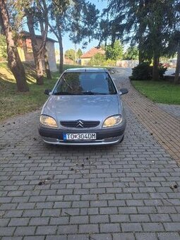 Citroen saxo