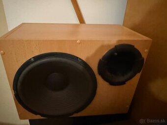 Subwoofer