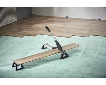 Rezačka vinylu a laminátu Wolfcraft VLC 800