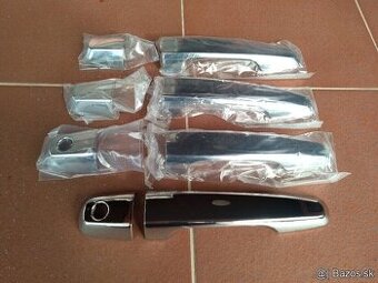 Predám chromované krytky kľučiek MITSUBISHI L200 2006-2015.