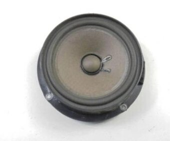 Fabia 1 reproduktory