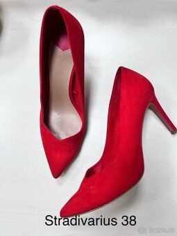 Červené lodičky 38