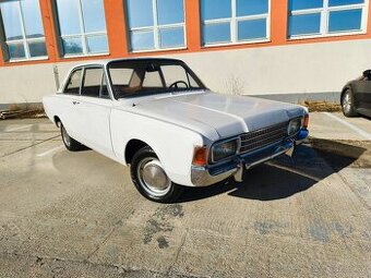 Ford Taunus P7B V4