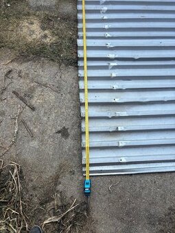 Predám hliníkový strešný plech – rôzne rozmery (spolu 9 ks)