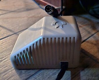 Zrenovovaný zdroj kuCommodore C64 - nový s bezpečný⎓5V okruh