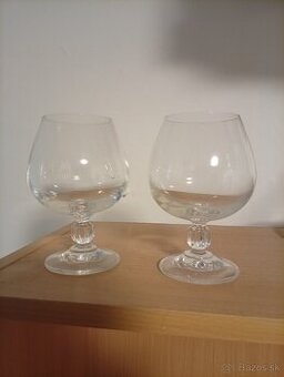 Poháre na víno, šampus, koňak za 0,3.-€