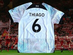 dres Thiago Liverpool FC biely