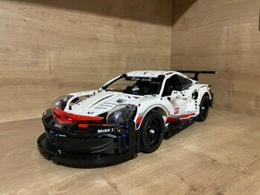 Predám Lego Technic Porsche 911 RSR (42096)
