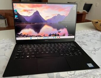 Dell XPS 9380 i7-8565u/8GB/240GB/Nová batéria