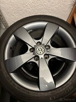 Predam Pegasus 5x112 r17 s letnymi pneumatikami