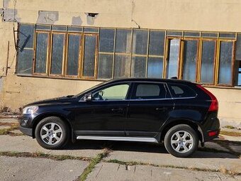 Predám Volvo XC60 2,4 D5 AWD ( 4x4 )