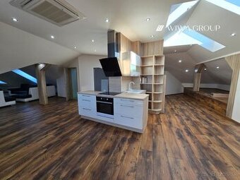 Na predaj modernizovaný podkrovný byt s výťahom