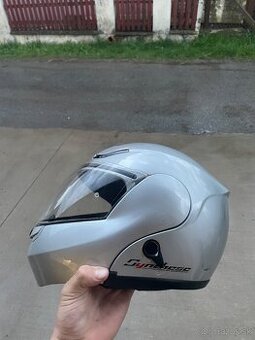 Prilba na motorku značky PROBIKER
