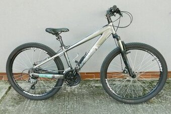 Predám duralový bicykel Vedora Pump 15"