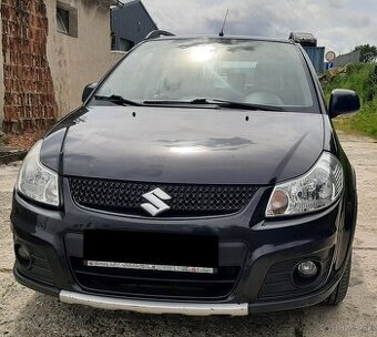 Suzuki SX4 1,6 benzín 88 kW 4x4 rv 2011