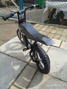 Elektrická motorka Rázvor MX125