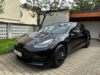 Tesla Model 3 Performance 377kw Refresh ✅ Odpocet DPH