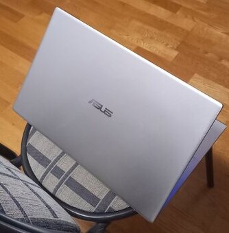 Asus VivoBook
