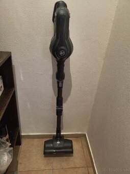 Aku tycovy vysavac Hoover