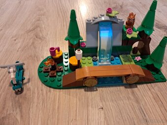 Lego friends vodopád v lese